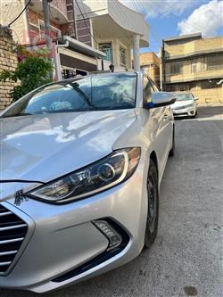 هیۆندای ئەلەنترا